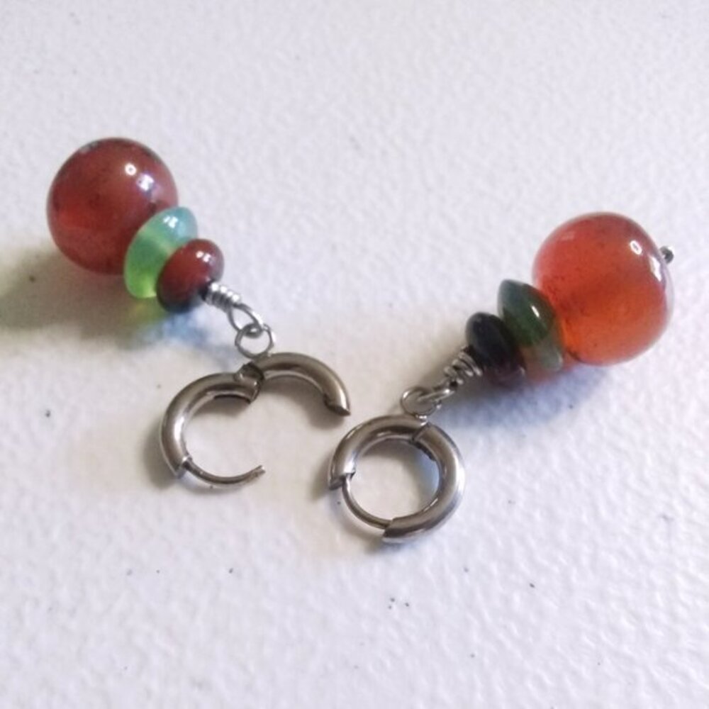 Chunky Monkeys! Solid Stacked Agate Huggies Earrings - Casual CountryCore - Picture 5 of 9